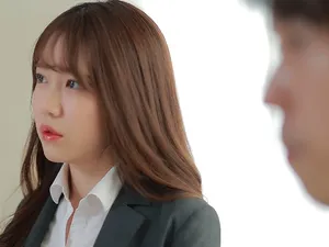 "Vợ và bà chủ nhà xinh đẹp" Cái cu dài và dày lấp đầy hoàn toàn cái lỗ mềm mại, và nước lồn siêu giàu ướt đẫm vì bị địt, và cơ thể thực sự bị địt rất mạnh... - Diễn viên Mio / Phụ đề tiếng Trung