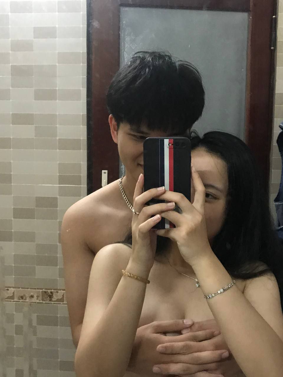 Xem phim trắng nội địa hay nhất trực tuyến - xem DVD đầy đủ miễn phí...