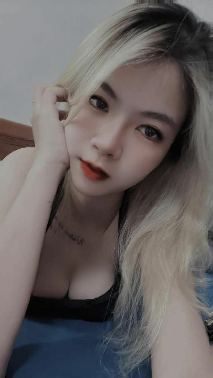 Chuyển nhà về quê, vợ yêu "say nắng" bác hàng xóm